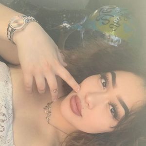 Meet your Posher, Danna